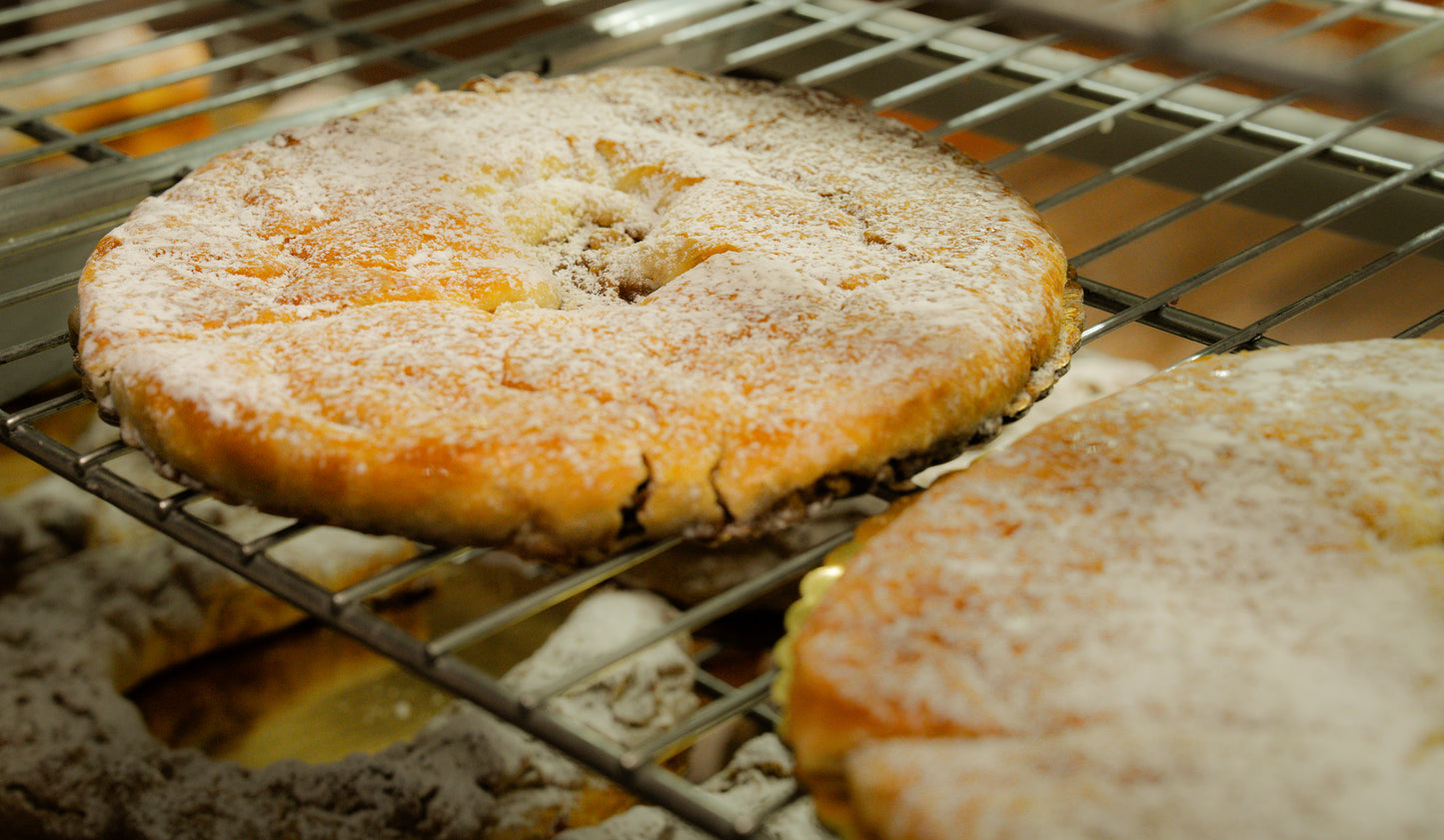 CakeChef Walnut Kringle